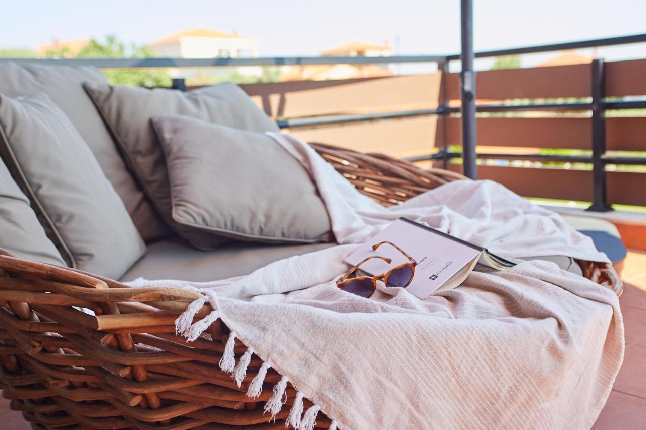 Thea Suites Potidea نيا بوتيدايا المظهر الخارجي الصورة